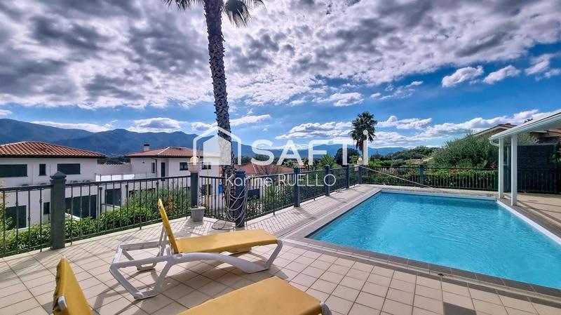 Maison - 190 m² - 5 pièces