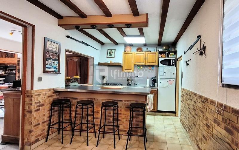 Maison - 143 m² - 6 pièces