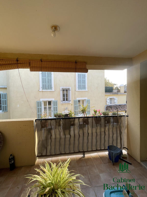 Appartement - 87 m² - 4 pièces