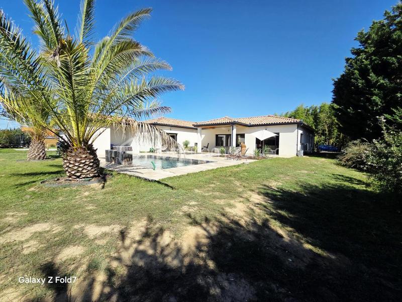 Maison - 161 m² - 5 pièces