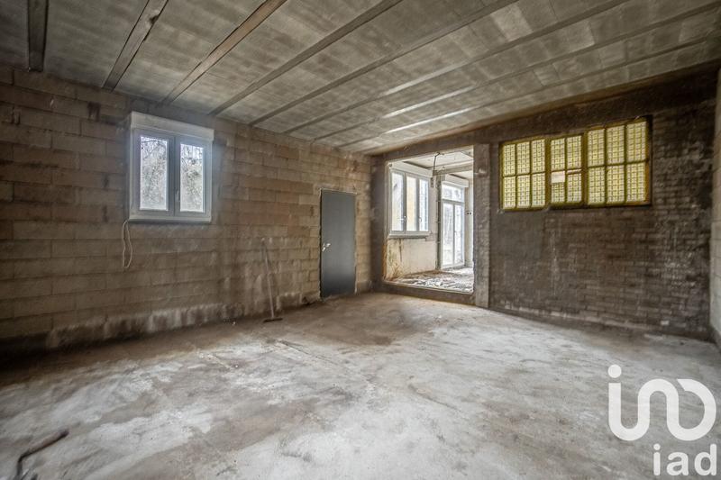 Maison - 260 m² - 8 pièces