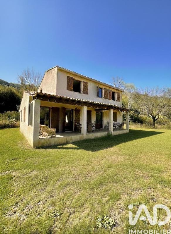 Maison - 135 m² - 4 pièces