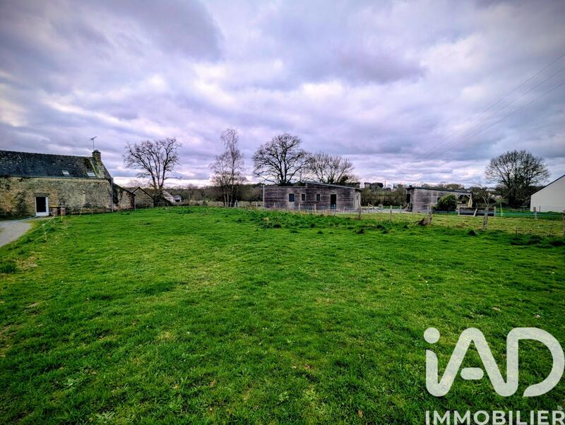 Maison - 102 m² - 6 pièces