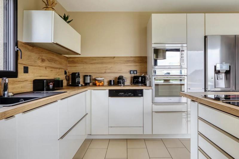 Maison - 128 m² - 5 pièces