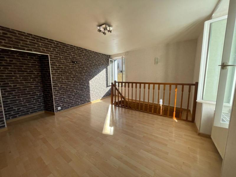 Maison de bourg - 140 m² - 6 pièces