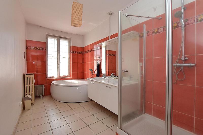Appartement - 130 m² - 4 pièces