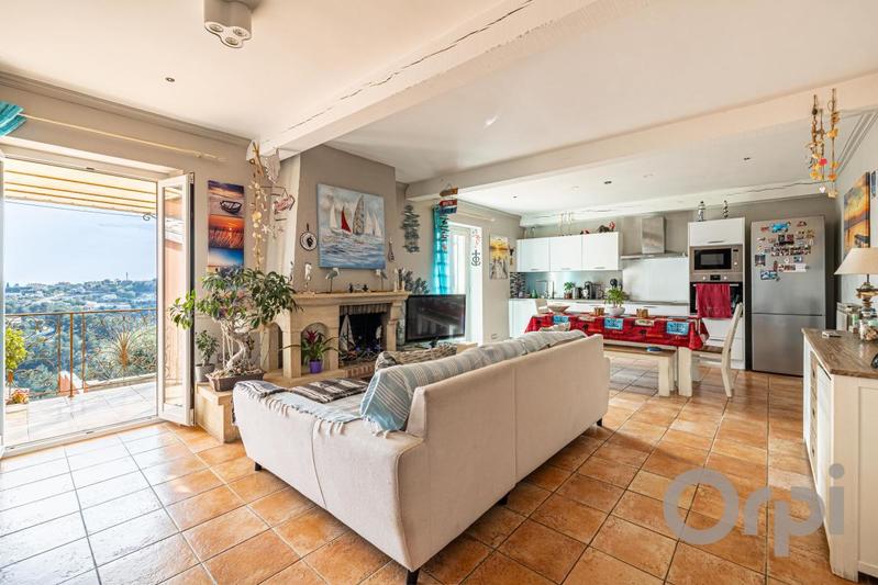 Maison - 106 m² - 5 pièces