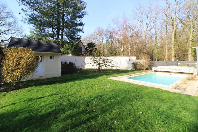 Maison - 150 m² - 7 pièces