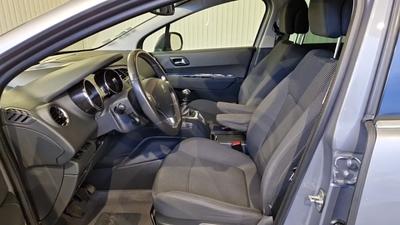Peugeot 5008 1.6 Bluehdi 120ch Ss Bvm6 7 Places Allure