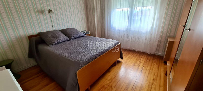 Maison - 204 m² - 5 pièces