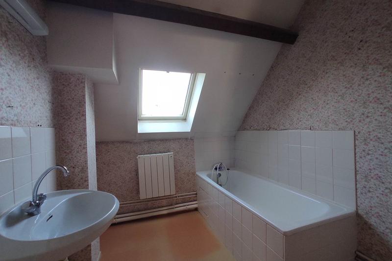 Maison - 88 m² - 5 pièces