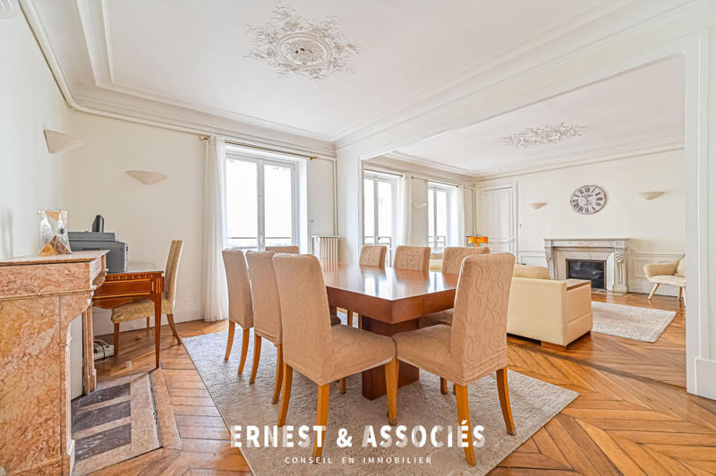 Appartement - 127 m² - 5 pièces