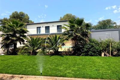 Maison - 187 m² - 6 pièces