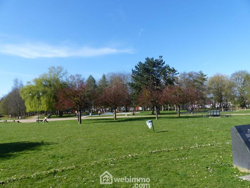 Appartement - 99 m² - 5 pièces