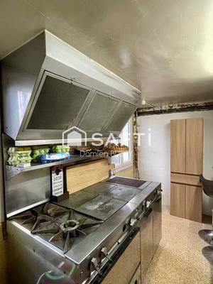 Maison - 150 m² - 6 pièces