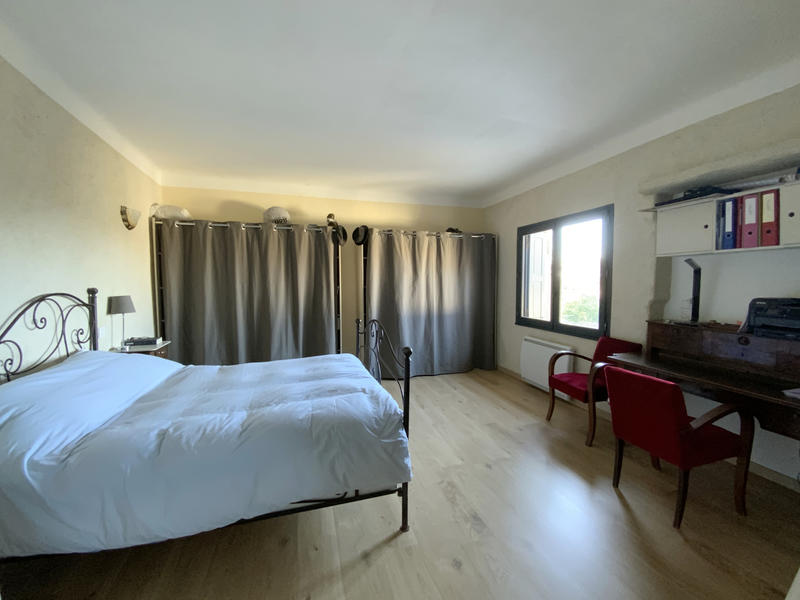 Maison - 140 m² - 8 pièces