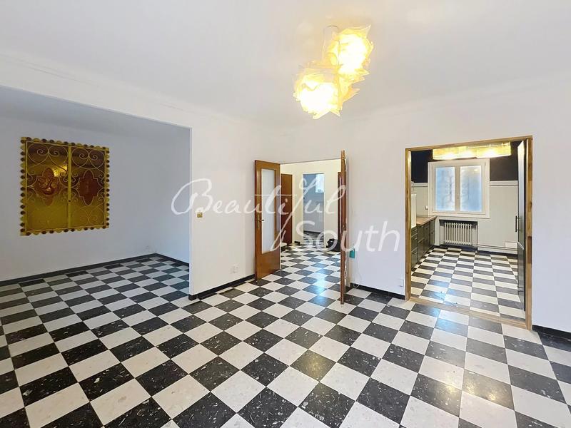 Maison de village - 122 m² - 6 pièces