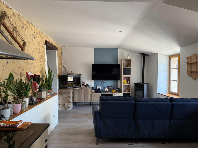 Maison - 98 m² - 5 pièces