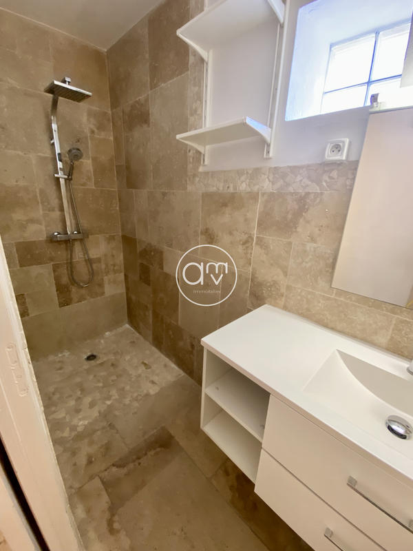 Appartement - 63 m² - 4 pièces