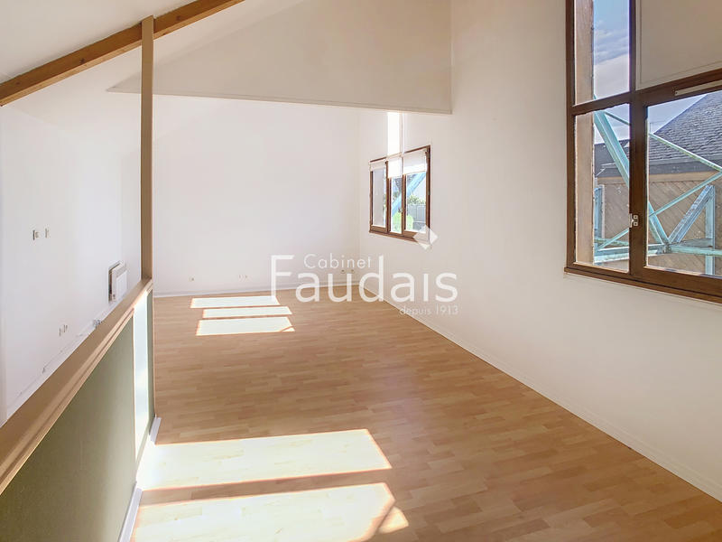 Appartement - 94 m² - 4 pièces