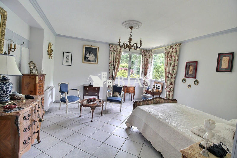 Maison ancienne - 155 m² - 6 pièces