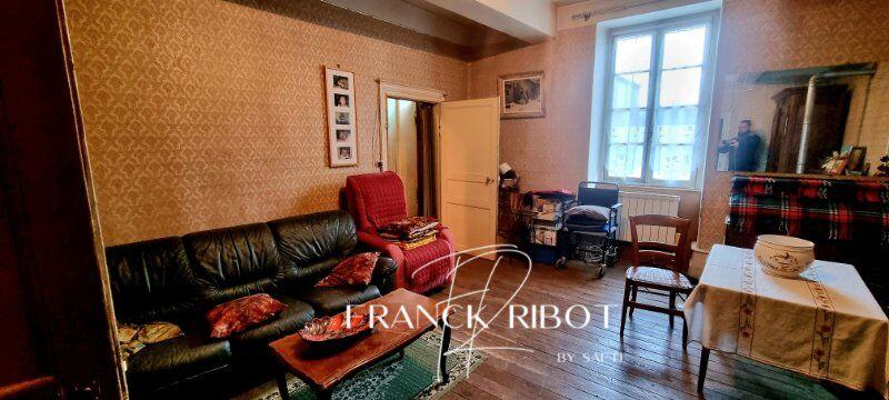 Maison - 165 m² - 7 pièces