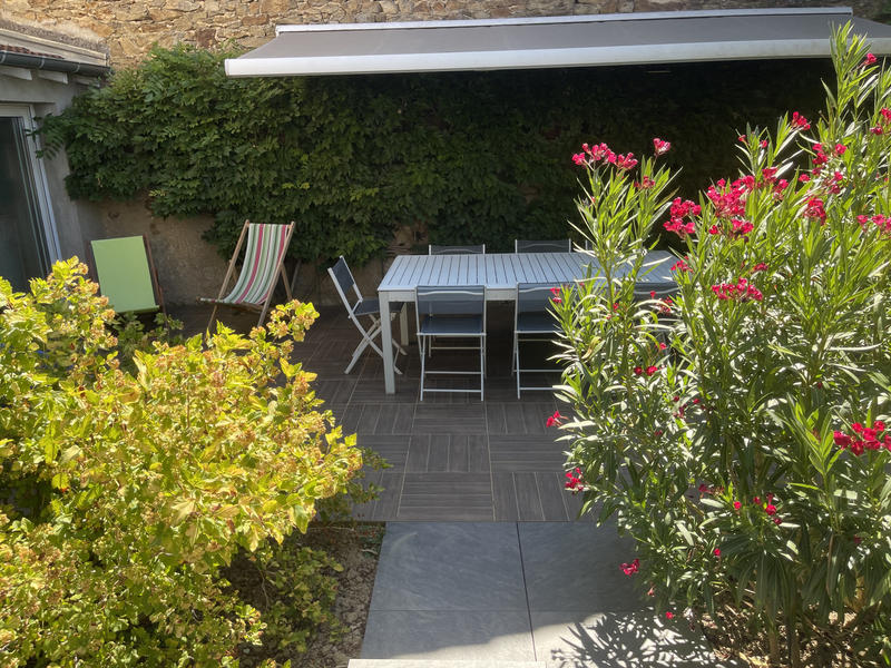 Maison - 350 m² - 14 pièces