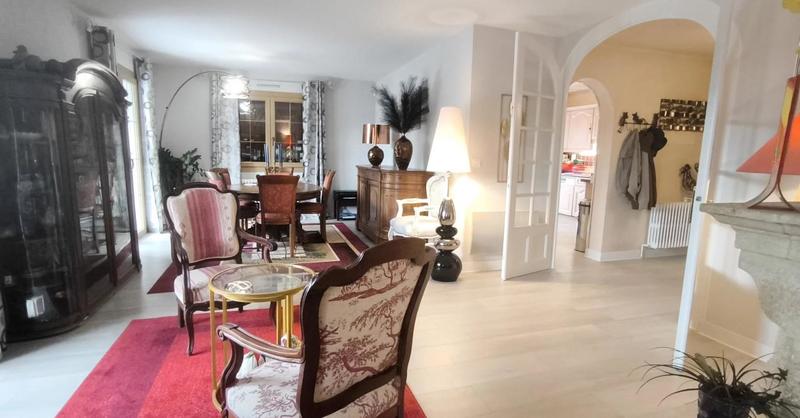 Villa - 169 m² - 6 pièces