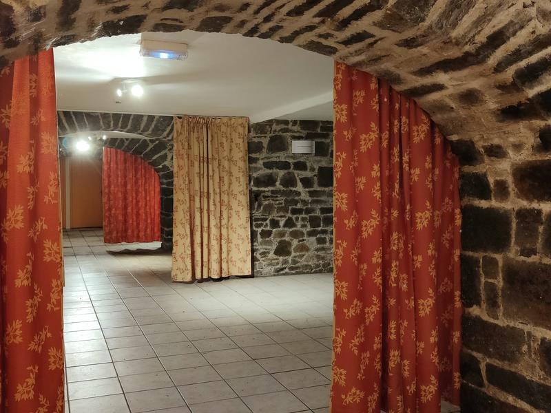 Maison - 800 m² - 10 pièces