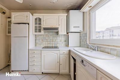 Appartement - 81 m² - 4 pièces