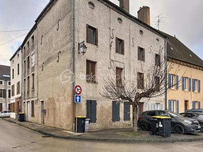 Immeuble - 318 m² - 12 pièces