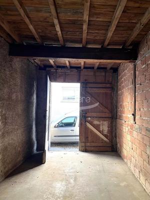 Remise - 60 m² - 2 pièces