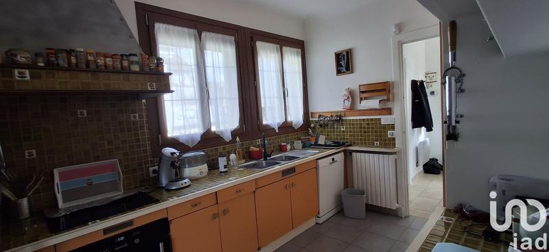 Maison - 196 m² - 2 pièces