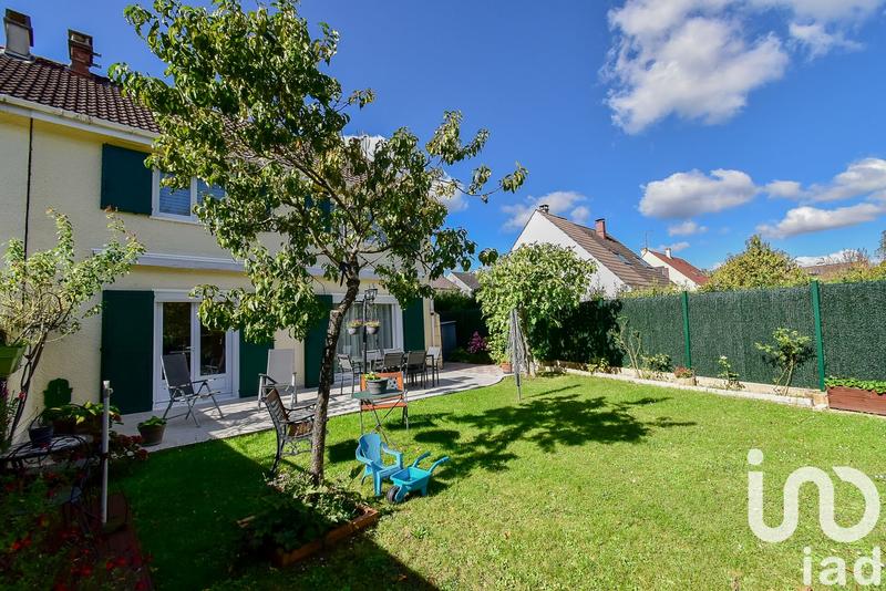 Maison - 97 m² - 5 pièces