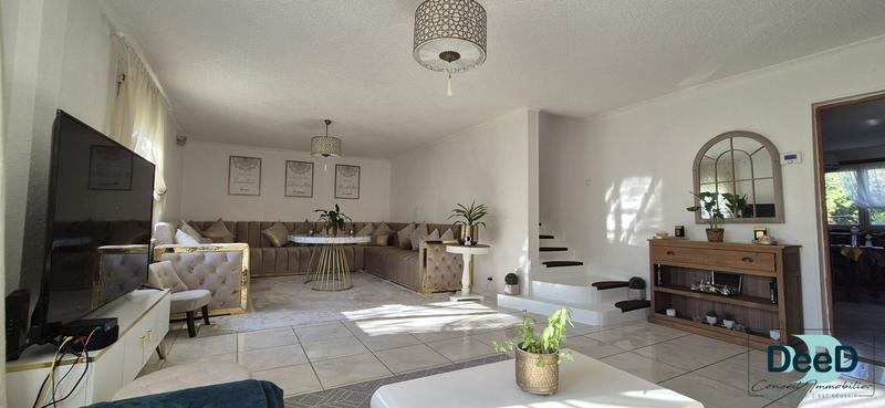 Maison - 140 m² - 5 pièces