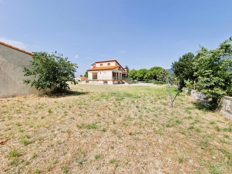 Maison - 200 m² - 6 pièces