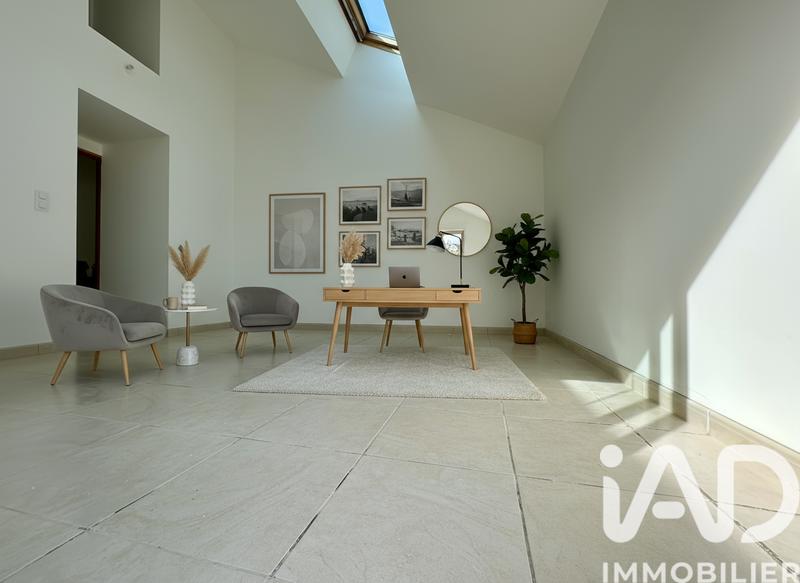 Maison - 206 m² - 8 pièces