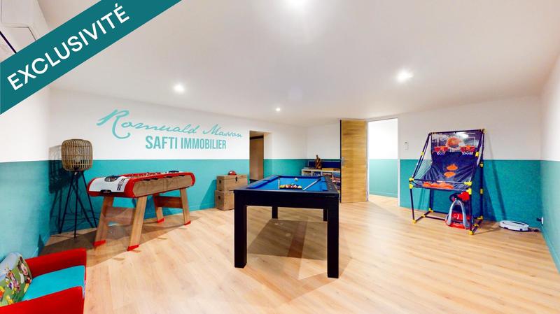 Maison - 430 m² - 15 pièces