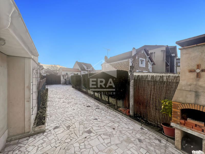 Immeuble - 5 pièces