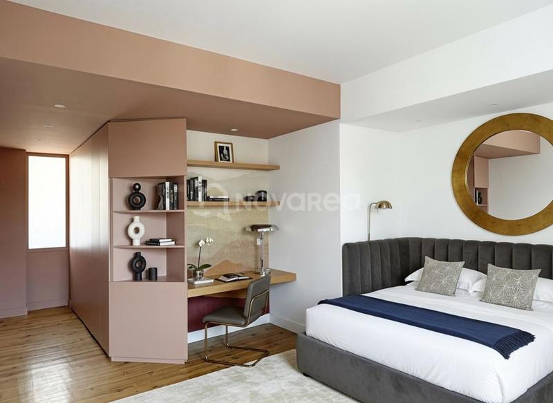 Maison de ville - 247 m² - 7 pièces