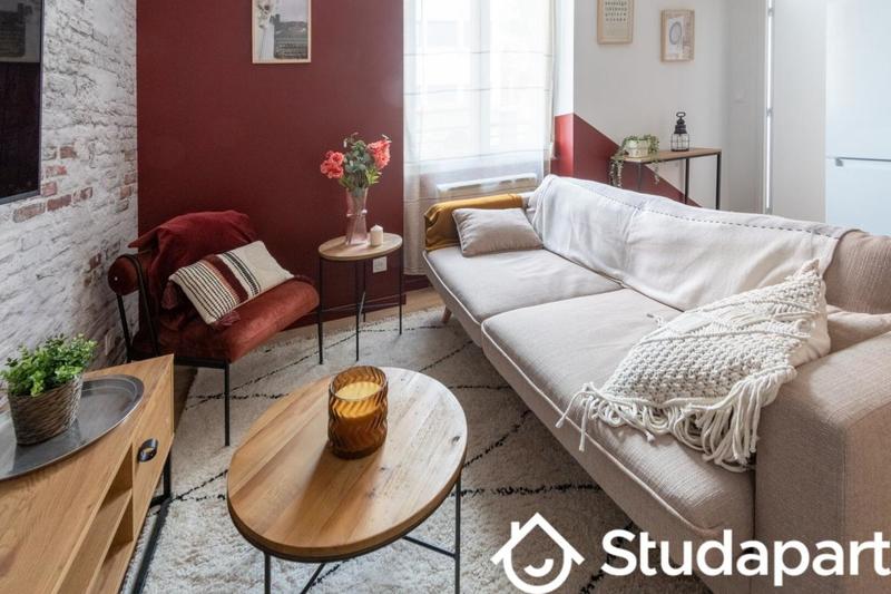 Chambre - 9 m² - 1 pièce