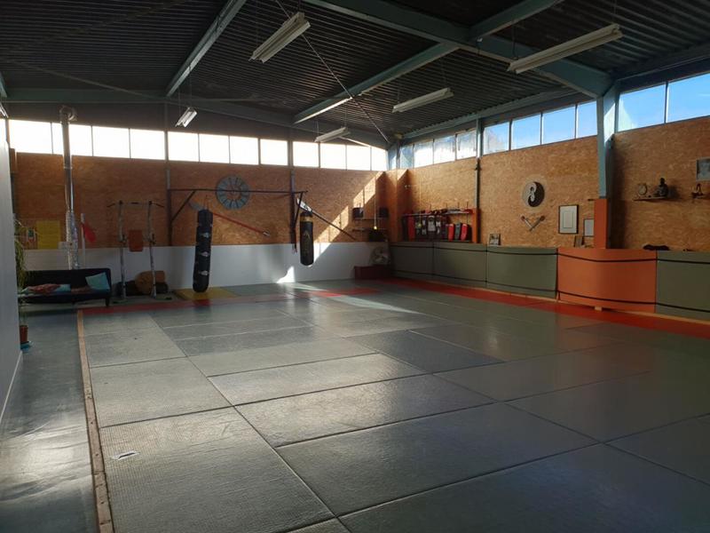 Local commercial - 230 m²