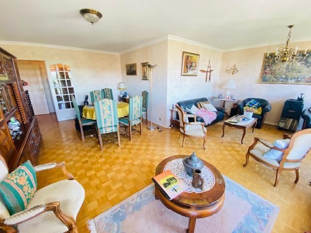 Appartement - 130 m² - 6 pièces