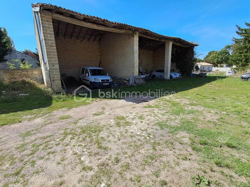 Demeure - 300 m² - 12 pièces