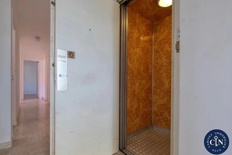 Appartement - 93 m² - 4 pièces