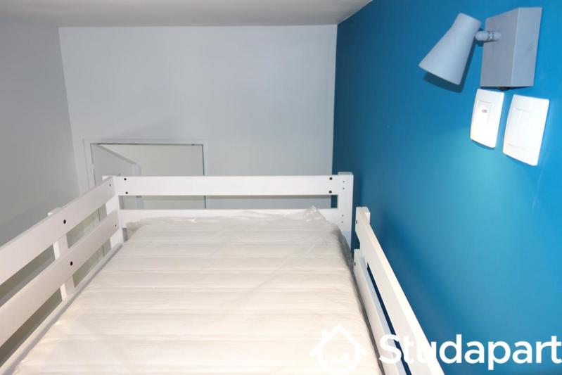 Chambre - 11 m² - 1 pièce