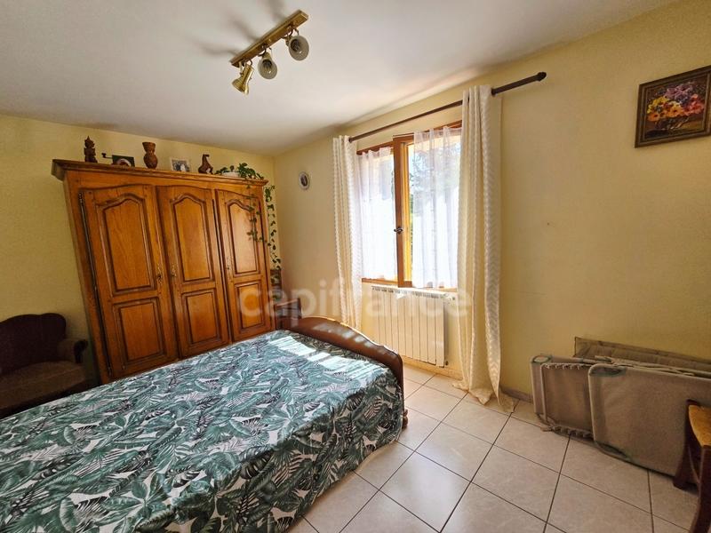 Maison - 182 m² - 7 pièces