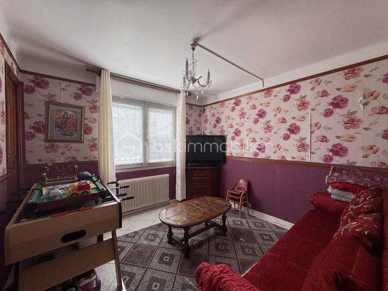 Maison traditionnelle - 127 m² - 5 pièces