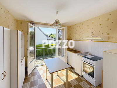 Maison - 95 m² - 5 pièces