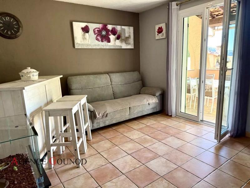 Maison - 91 m² - 5 pièces